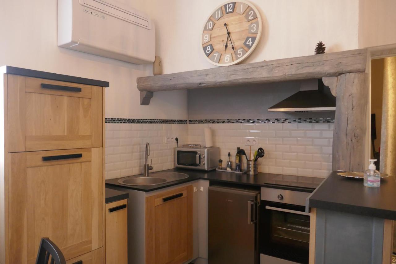 Appartement A 50 M De La Place Aux Herbes Uzès Екстериор снимка